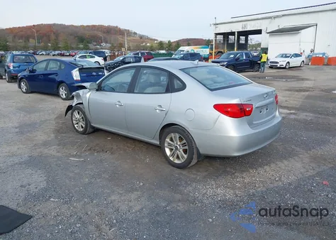 2009 Hyundai Elantra Gls z USA, uszkodzony, nr VIN KMHDU46D09U806266